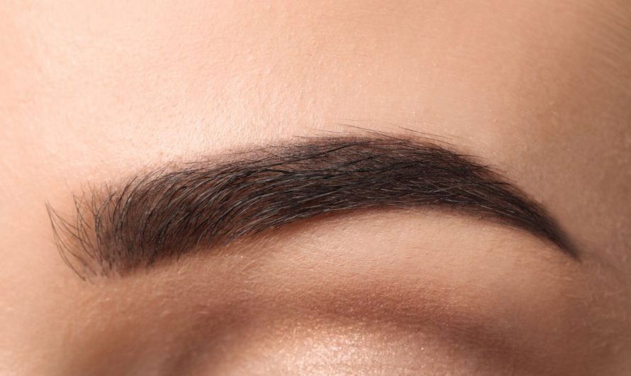 Differences between an eyebrow transplant and an eyebrow lift